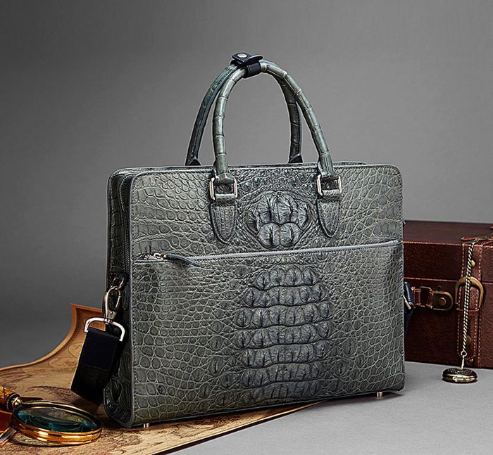BRUCEGAO's Alligator Bag Is the Best Christmas Present for Him